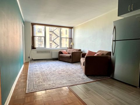 Tiny photo for 4250 N Marine Drive #832, Chicago, IL 60613 (MLS # 12481622)