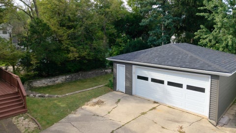 Tiny photo for 829 E Evergreen Street, Wheaton, IL 60187 (MLS # 12769390)