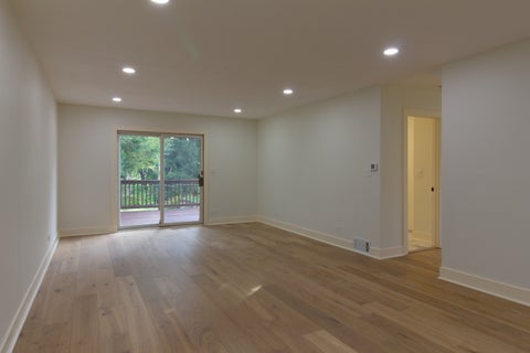 Tiny photo for 829 E Evergreen Street, Wheaton, IL 60187 (MLS # 12769390)