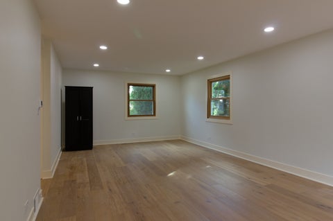 Tiny photo for 829 E Evergreen Street, Wheaton, IL 60187 (MLS # 12769390)