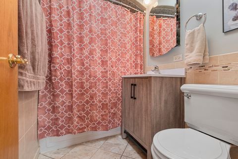 Tiny photo for 5252 W 89th Street, Oak Lawn, IL 60453 (MLS # 12564889)