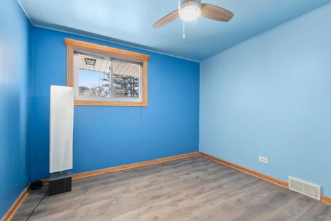 Tiny photo for 5252 W 89th Street, Oak Lawn, IL 60453 (MLS # 12564889)