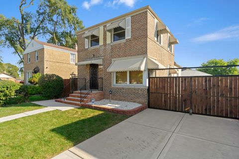 A home in Calumet Park