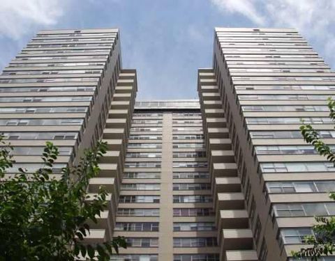 6301 N Sheridan Road 11N Chicago IL 60660