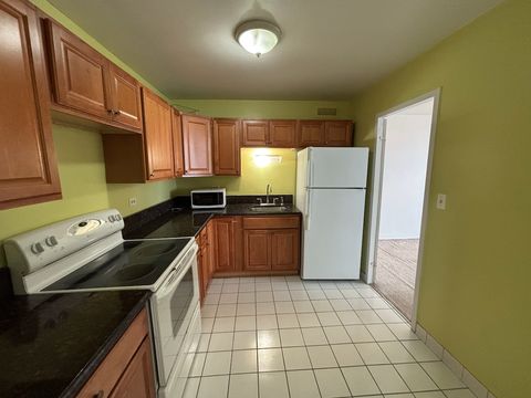 Tiny photo for 6301 N Sheridan Road #11N, Chicago, IL 60660 (MLS # 12413067)