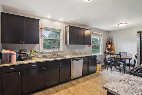 Tiny photo for 23W285 Armitage Avenue, Glen Ellyn, IL 60137 (MLS # 12436908)