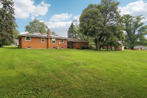 Tiny photo for 23W285 Armitage Avenue, Glen Ellyn, IL 60137 (MLS # 12436908)