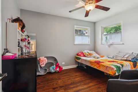 Tiny photo for 23W285 Armitage Avenue, Glen Ellyn, IL 60137 (MLS # 12436908)