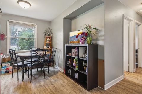 Tiny photo for 23W285 Armitage Avenue, Glen Ellyn, IL 60137 (MLS # 12436908)