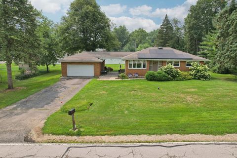 Tiny photo for 23W285 Armitage Avenue, Glen Ellyn, IL 60137 (MLS # 12436908)
