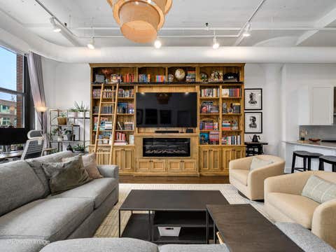 Tiny photo for Chicago, IL 60654 (MLS # 12714066)