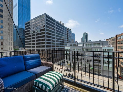 Tiny photo for Chicago, IL 60654 (MLS # 12714066)