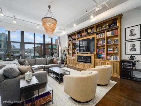 Tiny photo for Chicago, IL 60654 (MLS # 12714066)
