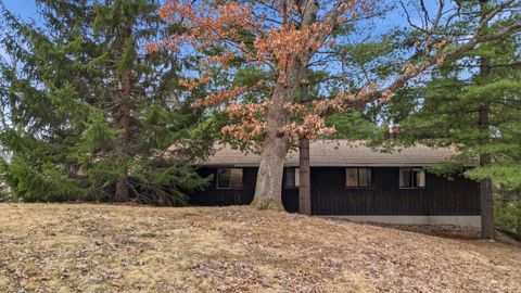 Tiny photo for 604 Hillandale Court, Morrison, IL 61270 (MLS # 12544939)