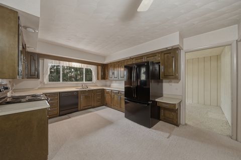 Tiny photo for 604 Hillandale Court, Morrison, IL 61270 (MLS # 12544939)