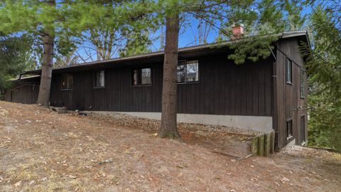 Tiny photo for 604 Hillandale Court, Morrison, IL 61270 (MLS # 12544939)