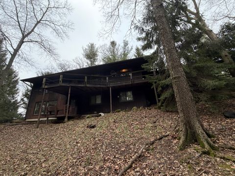 Photo of 604 Hillandale Court, Morrison, IL 61270 (MLS # 12544939)