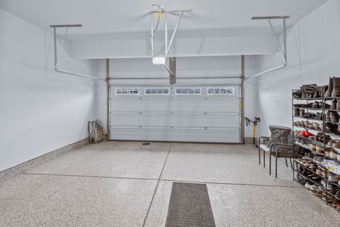 Tiny photo for 2646 Martini Street, Mundelein, IL 60060 (MLS # 12625589)