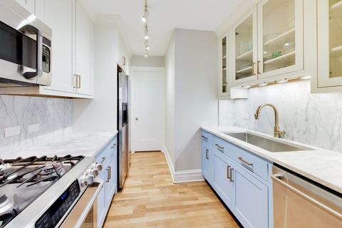 Tiny photo for 1255 N State Parkway #3B, Chicago, IL 60610 (MLS # 12625584)