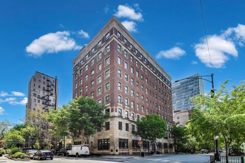 Tiny photo for 1255 N State Parkway #3B, Chicago, IL 60610 (MLS # 12625584)