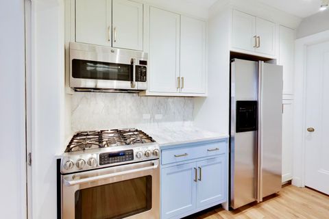 Tiny photo for 1255 N State Parkway #3B, Chicago, IL 60610 (MLS # 12625584)