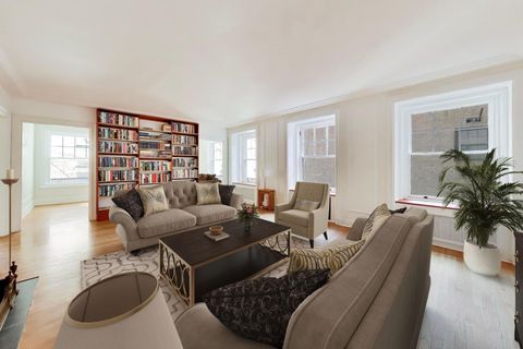 Tiny photo for 1255 N State Parkway #3B, Chicago, IL 60610 (MLS # 12625584)