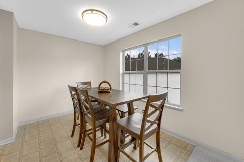 Tiny photo for 2623 Cobblestone Drive, Crystal Lake, IL 60012 (MLS # 12442123)