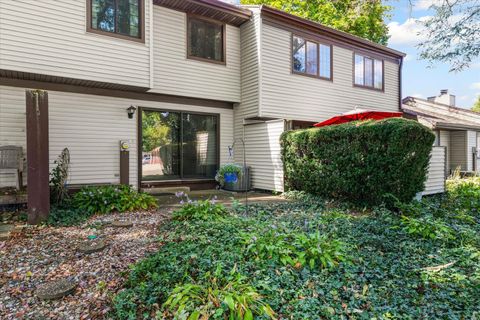 Tiny photo for 506 Spring Circle, Urbana, IL 61802 (MLS # 12481706)
