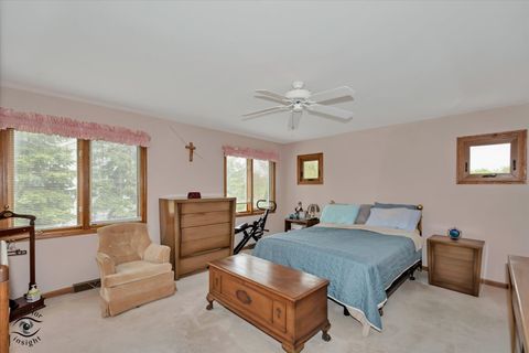 Tiny photo for 233 Goldenwood Court, Aurora, IL 60502 (MLS # 12630679)