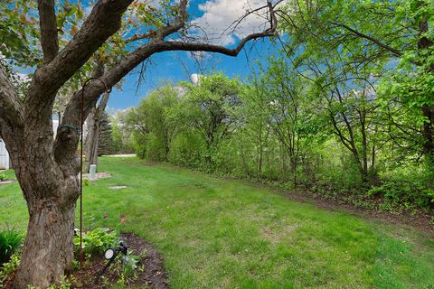 Tiny photo for 0N024 Ambleside Drive #107, Winfield, IL 60190 (MLS # 12630735)