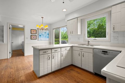 Tiny photo for 3142 Hemlock Lane, Northbrook, IL 60062 (MLS # 12620070)