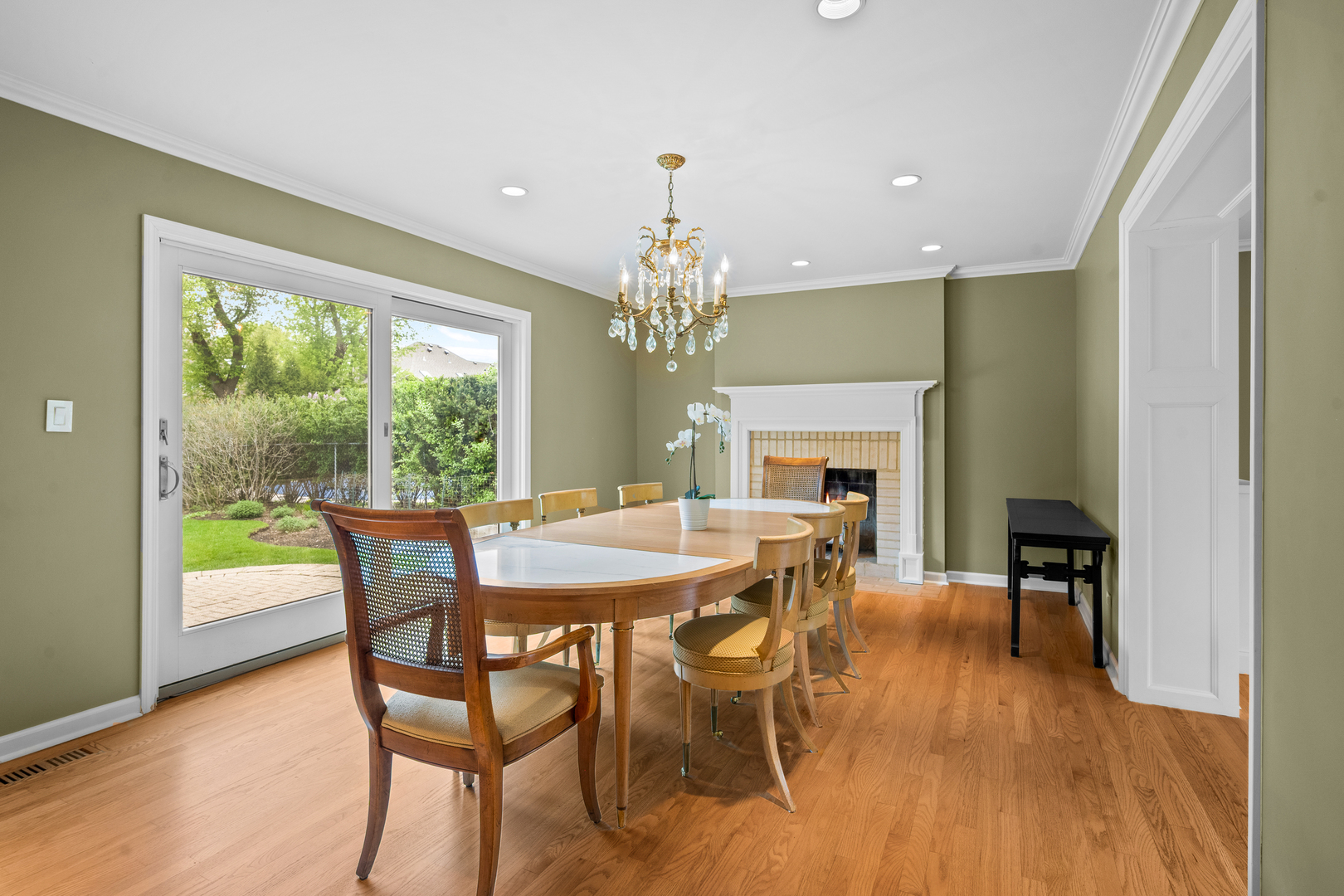 3142 Hemlock Lane