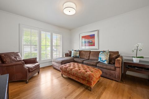 Tiny photo for 3142 Hemlock Lane, Northbrook, IL 60062 (MLS # 12620070)