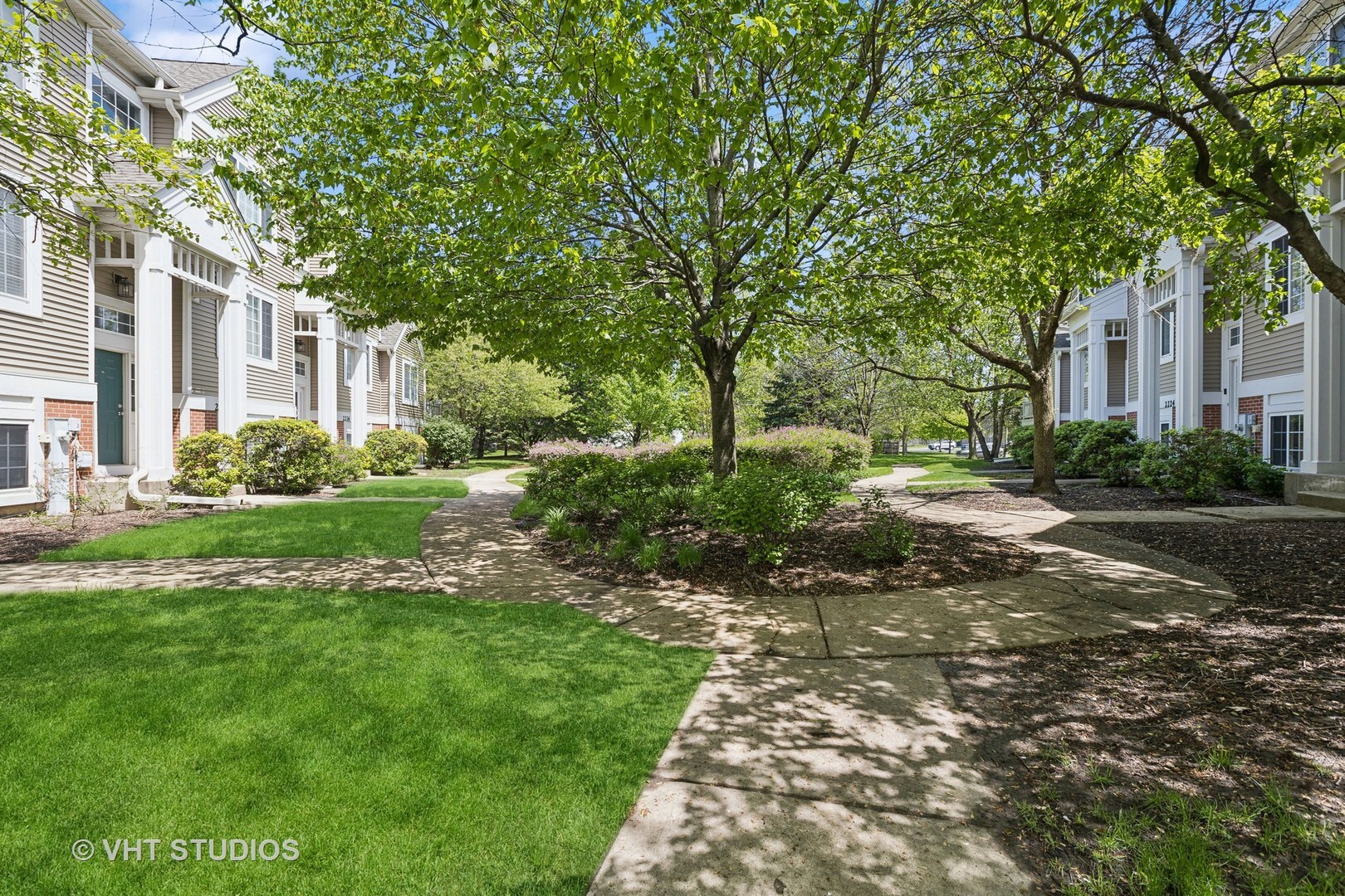 2222 Daybreak Drive