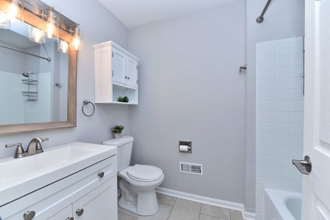 Tiny photo for 1618 Timber Trail #11C, Wheaton, IL 60189 (MLS # 12750225)
