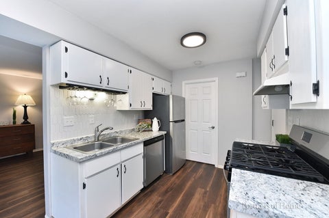 Tiny photo for 1618 Timber Trail #11C, Wheaton, IL 60189 (MLS # 12750225)