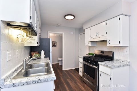 Tiny photo for 1618 Timber Trail #11C, Wheaton, IL 60189 (MLS # 12750225)