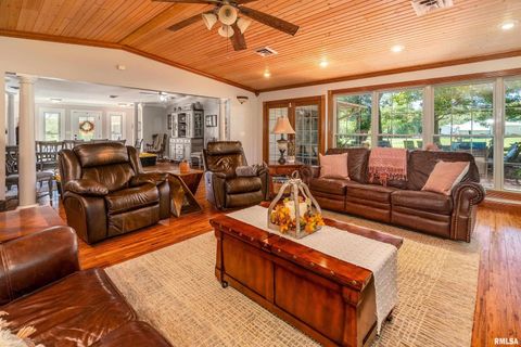 Tiny photo for 2585 Dylan Drive, Marion, IL 62959 (MLS # EB460083)