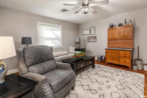 Tiny photo for 2585 Dylan Drive, Marion, IL 62959 (MLS # EB460083)