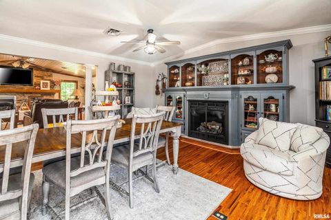 Tiny photo for 2585 Dylan Drive, Marion, IL 62959 (MLS # EB460083)