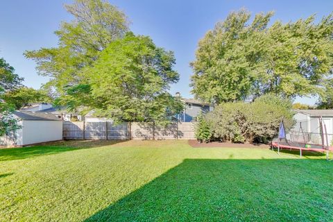 Tiny photo for 2S030 ESSEX Lane, Warrenville, IL 60555 (MLS # 12483623)