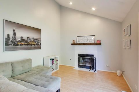 Tiny photo for 2S030 ESSEX Lane, Warrenville, IL 60555 (MLS # 12483623)