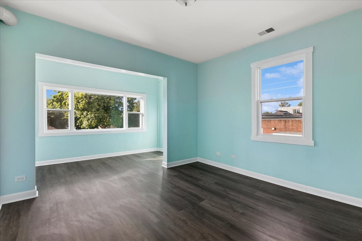 5047 W 25th Street 2R