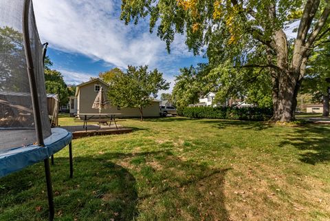 Tiny photo for 322 N Eddy Street, Sandwich, IL 60548 (MLS # 12495931)