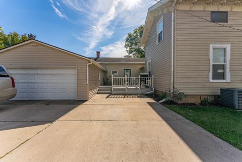 Tiny photo for 322 N Eddy Street, Sandwich, IL 60548 (MLS # 12495931)