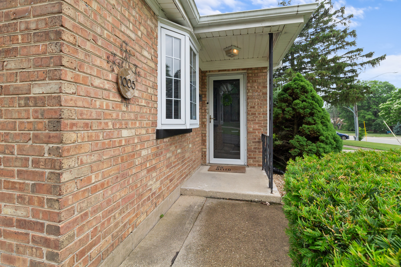 1005 ASHLAND Avenue