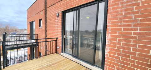 Tiny photo for 4002 S WESTERN Avenue #4, Chicago, IL 60609 (MLS # 12615164)