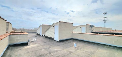 Tiny photo for 4002 S WESTERN Avenue #4, Chicago, IL 60609 (MLS # 12615164)