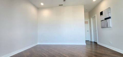 Tiny photo for 4002 S WESTERN Avenue #4, Chicago, IL 60609 (MLS # 12615164)