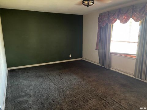 Tiny photo for 3638 84, Thomson, IL 61285 (MLS # QC4253522)